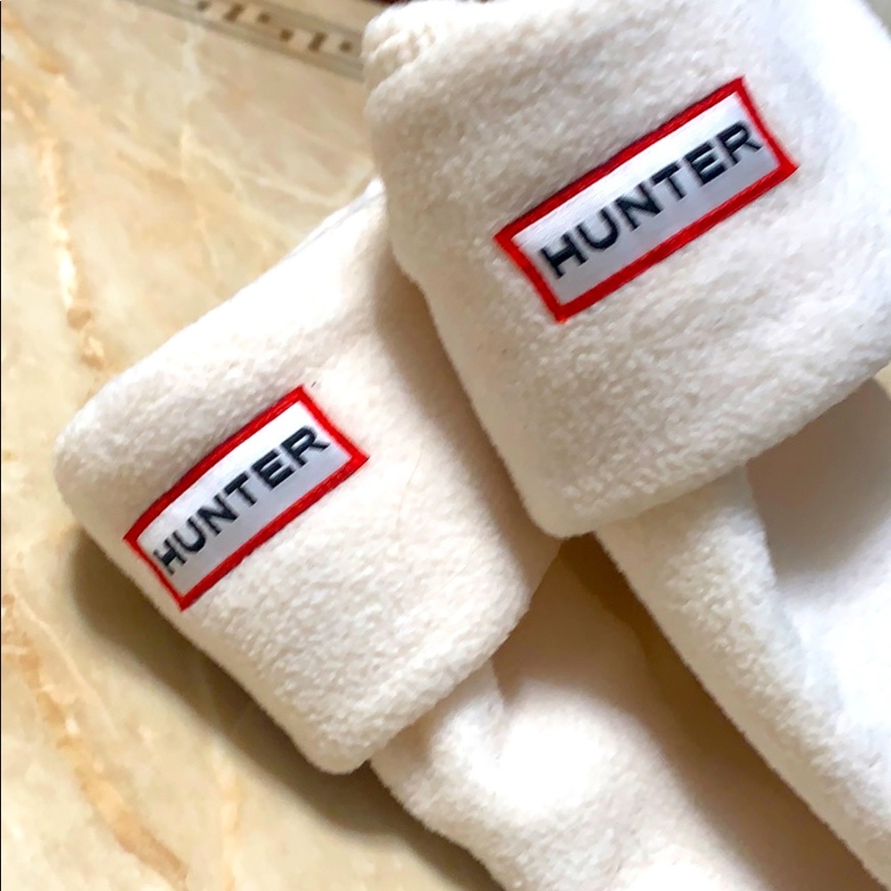 Hunter Size M - image 2